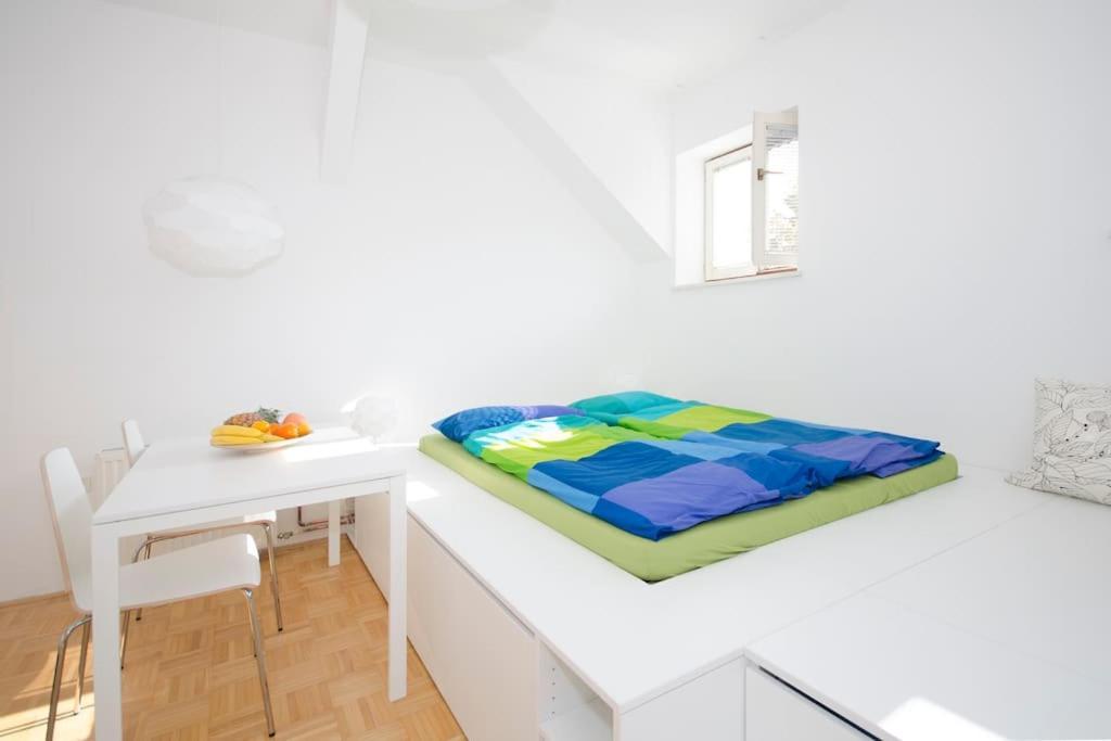 The Cute, Sunny Apartment In The Center +P Ljubljana Eksteriør bilde