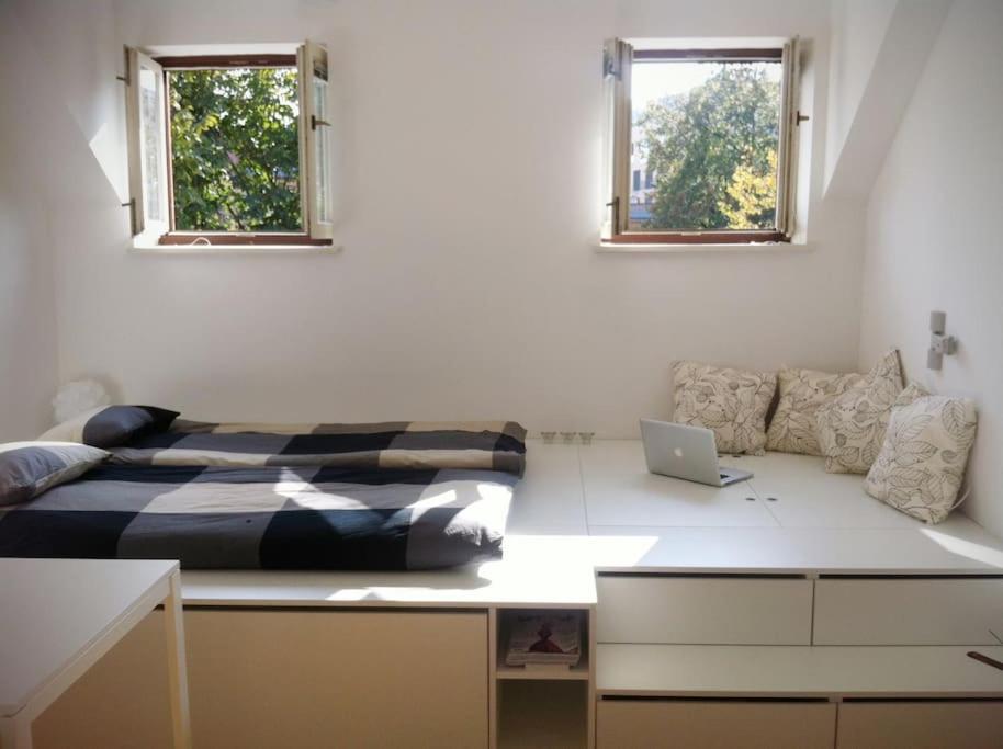 The Cute, Sunny Apartment In The Center +P Ljubljana Eksteriør bilde